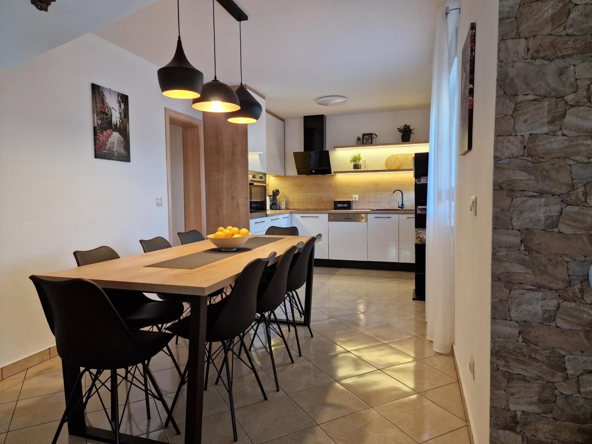 Beautiful Holiday Home "Villa Luka" Kaštel Štafilić 外观 照片